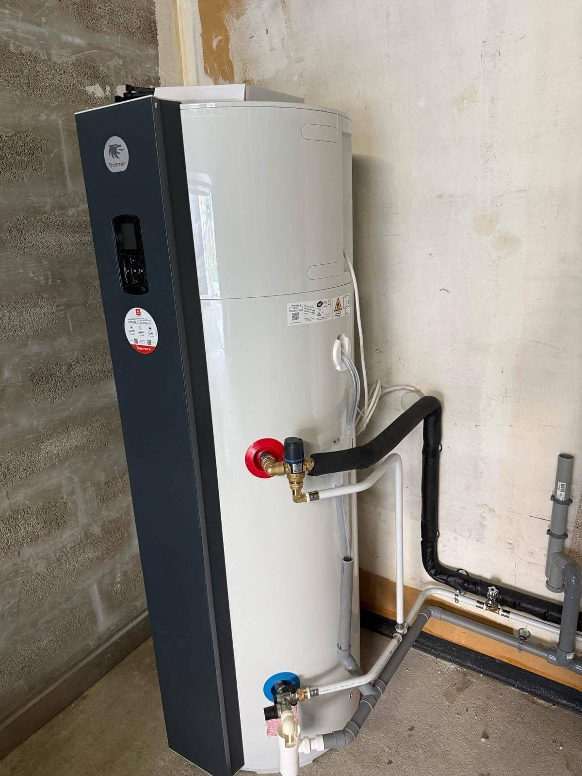 Chauffe-eau thermodynamique Thermor installé par FPC Habitat